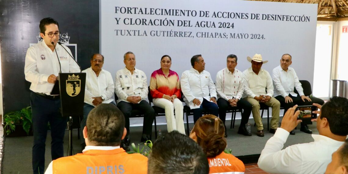 Fortalecen acciones de desinfección y cloración de la Red de Agua, en 34 municipios de Chiapas