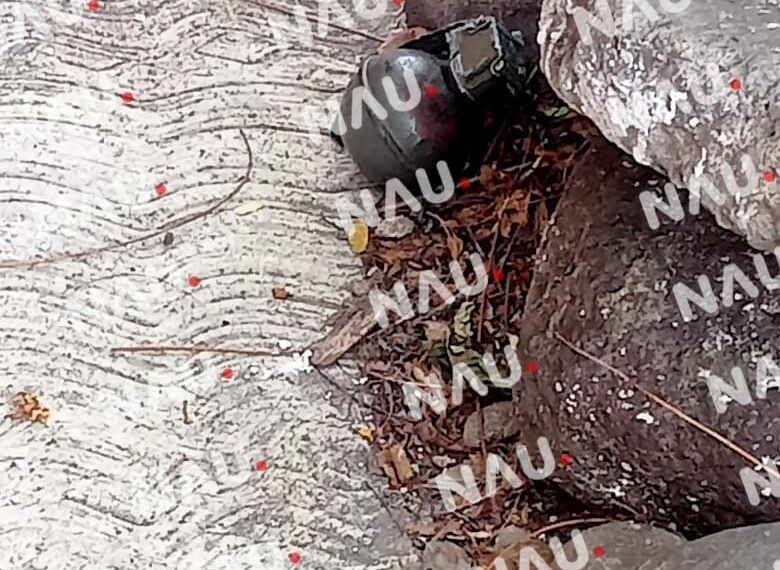 Encuentran Granada de Fragmentación Abandonada en la Banqueta de una Vivienda en Tapachula, Chiapas