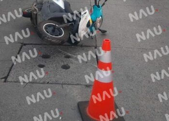 Motociclista extranjero trasladado al hospital regional tras ser impactado por un vehículo