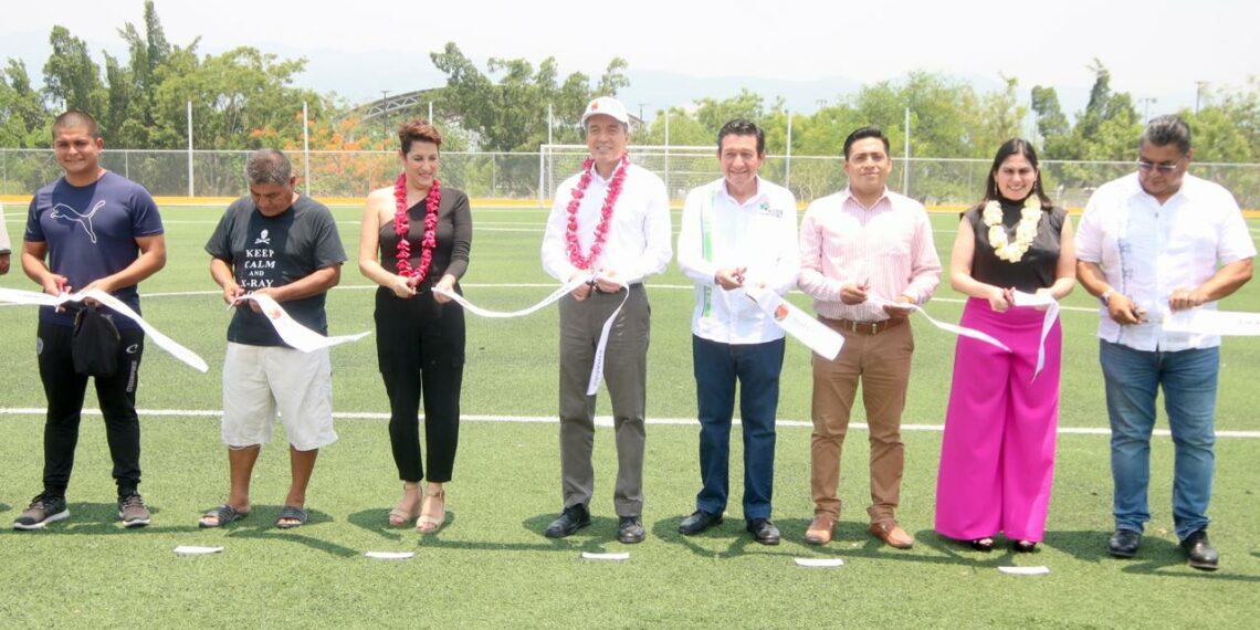 En Tuxtla, Rutilio Escandón inauguró parque público del Fraccionamiento Real del Bosque