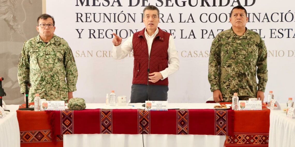 Pide Rutilio Escandón reforzar medidas preventivas para evitar riesgos ante lluvias en Chiapas