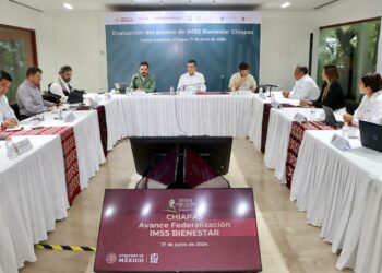 Rutilio Escandón y Zoé Robledo encabezan reunión de evaluación del modelo IMSS-Bienestar en Chiapas