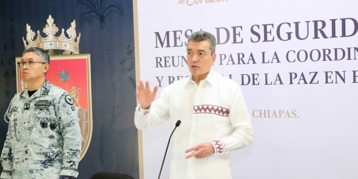 Destaca Rutilio Escandón entrega de 48 ambulancias a clínicas, hospitales y centros de salud de Chiapas