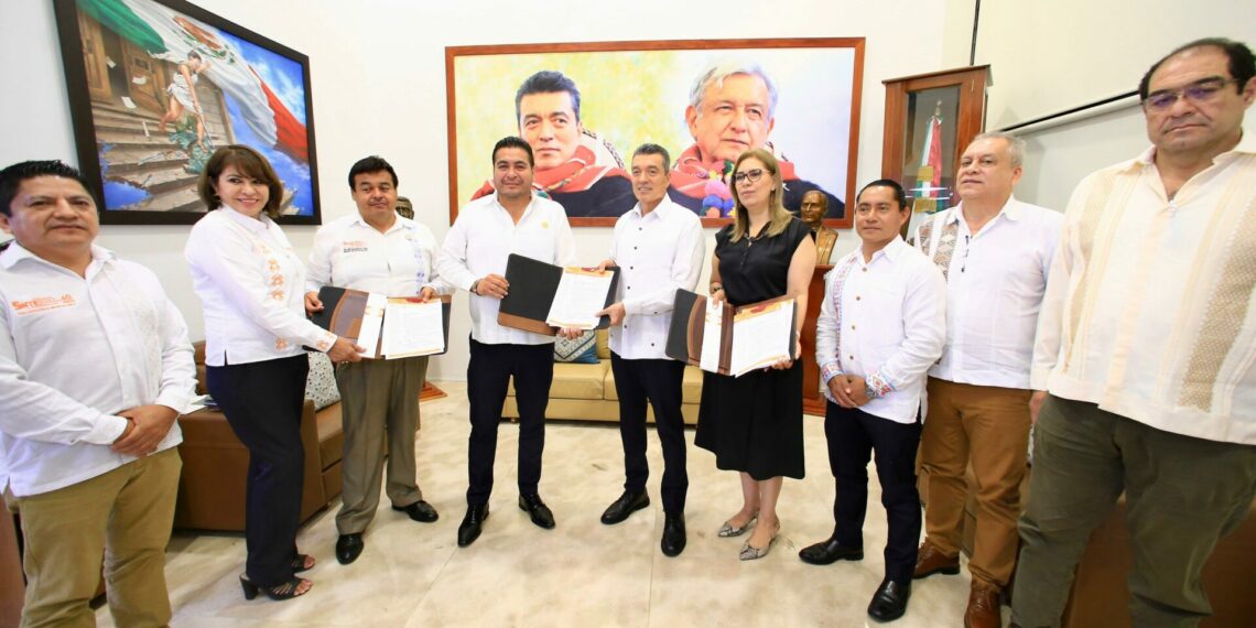 Refrenda Rutilio Escandón voluntad y compromiso de trabajar a favor del magisterio chiapaneco