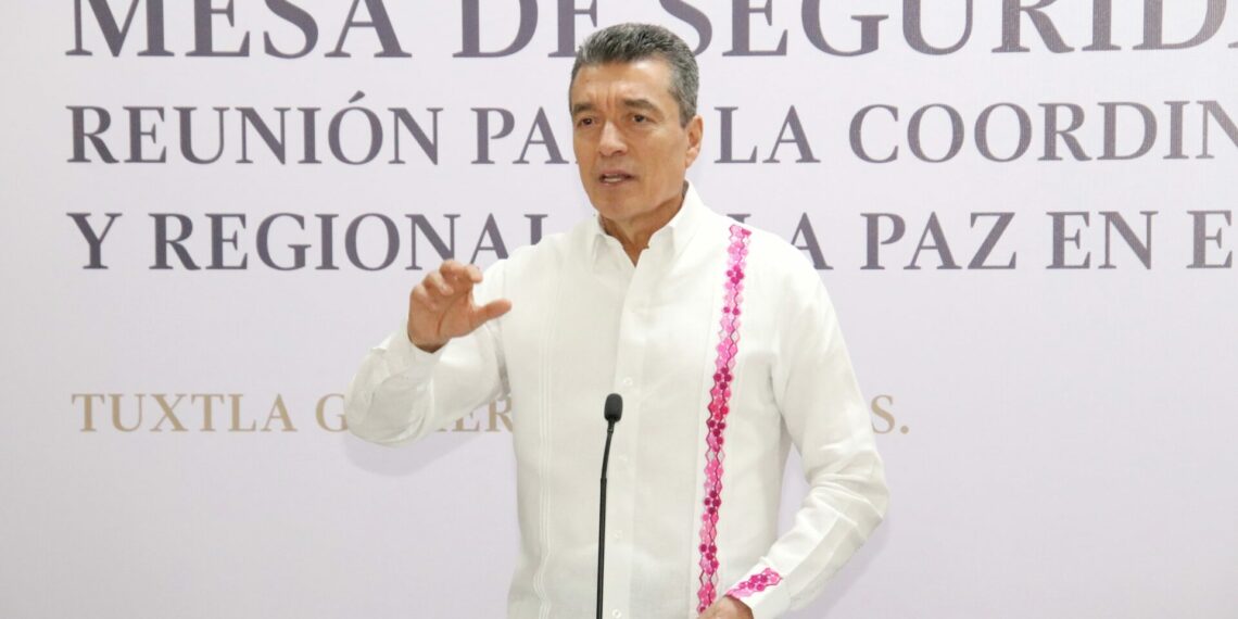 Familias de Tila están retornando a sus hogares; prevalece la armonía y la tranquilidad social: Rutilio Escandón