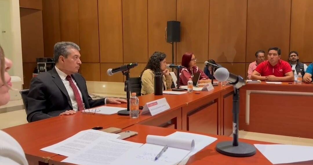 Rutilio Escandón y Luisa María Alcalde se reúnen con maestros de la CNTE; refrendan trabajo de unidad