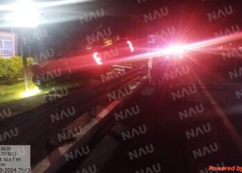 Accidente Vehicular en Tuxtla Chico: Solo Daños Materiales