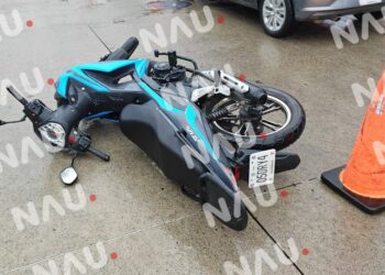 Accidente vehicular en la 4 Sur a la altura de Ceramat