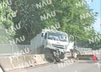 Camión Torton se Estrella en la Carretera Huehuetan – Tapachula