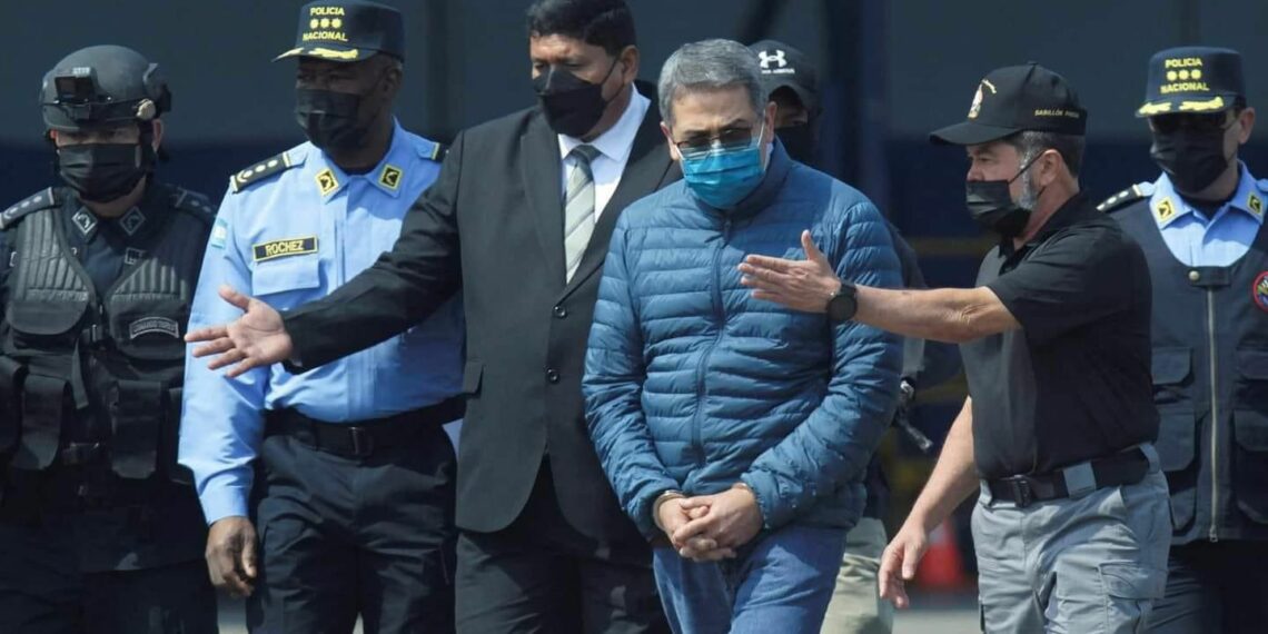 Estados Unidos solicita cadena perpetua para el expresidente de Honduras, Juan Orlando Hernández