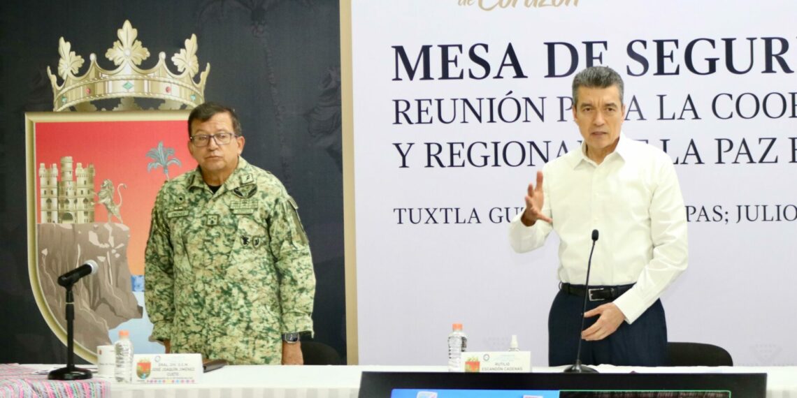 Ante posibles afectaciones por huracán Beryl, pide Rutilio Escandón atender recomendaciones preventivas