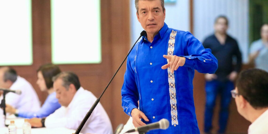 Llama Rutilio Escandón a seguir trabajando con compromiso para entregar una administración ordenada