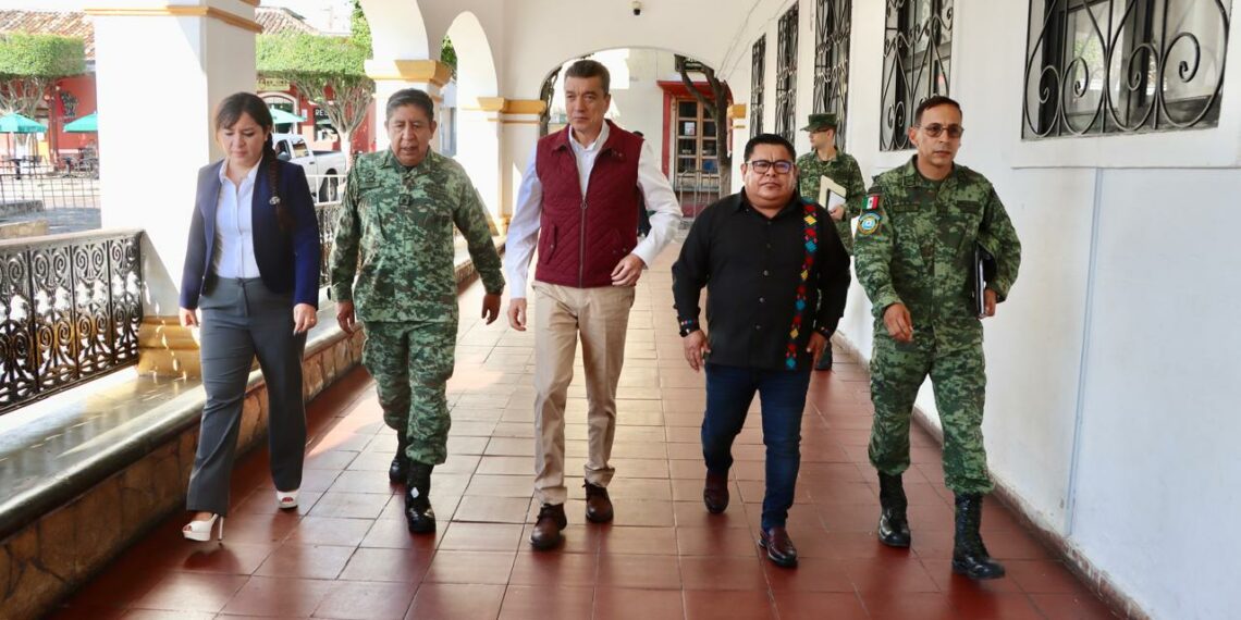 Desde Comitán, Rutilio Escandón reiteró el llamado a prevenir y combatir el dengue, zika y chikungunya