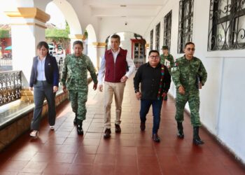 Desde Comitán, Rutilio Escandón reiteró el llamado a prevenir y combatir el dengue, zika y chikungunya