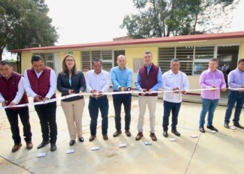 En La Trinitaria, inaugura Rutilio Escandón construcción de aulas en la Primaria “Belisario Domínguez Palencia”