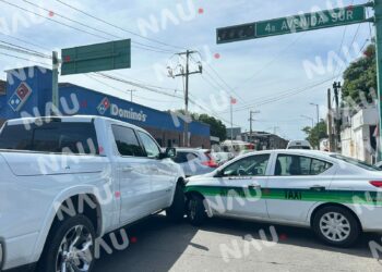 Accidente en Tapachula interrumpe el tránsito en la cuarta avenida Sur y 20 calle Poniente