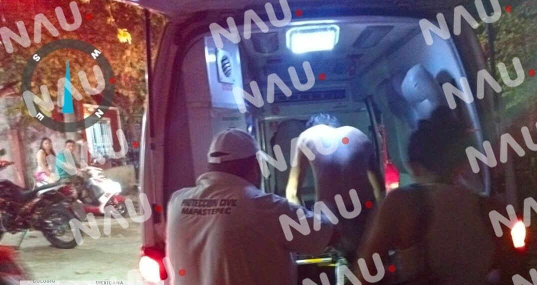 Atiende pc a persona que se electrocutó en la Colonia San Miguel de Mapastepec