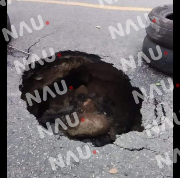 “Vídeo” Grave situación de socavones en la carretera Tapachula – Nueva Alemania.