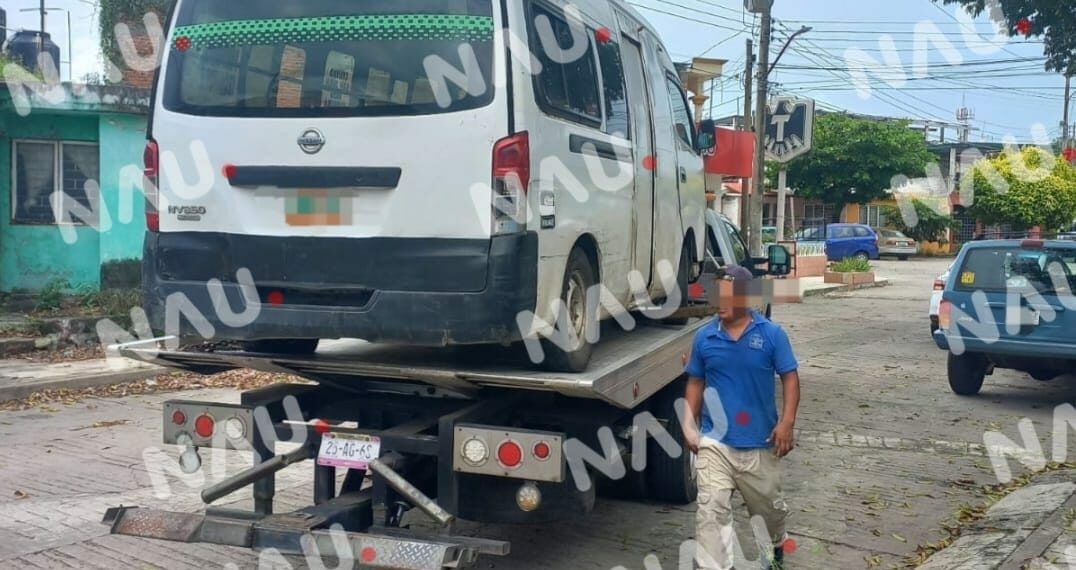 Vialidad Municipal Levanta Cinco Vehículos Abandonados en la Vía Pública