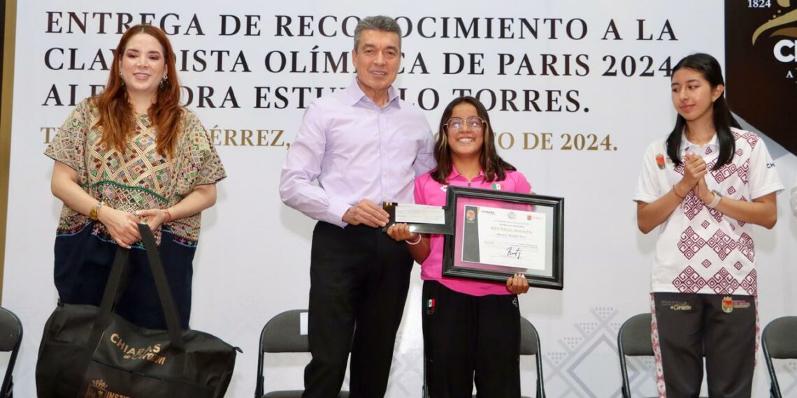 Reconoce Rutilio Escandón a la chiapaneca Alejandra Estudillo tras participar en los Juegos Olímpicos de París