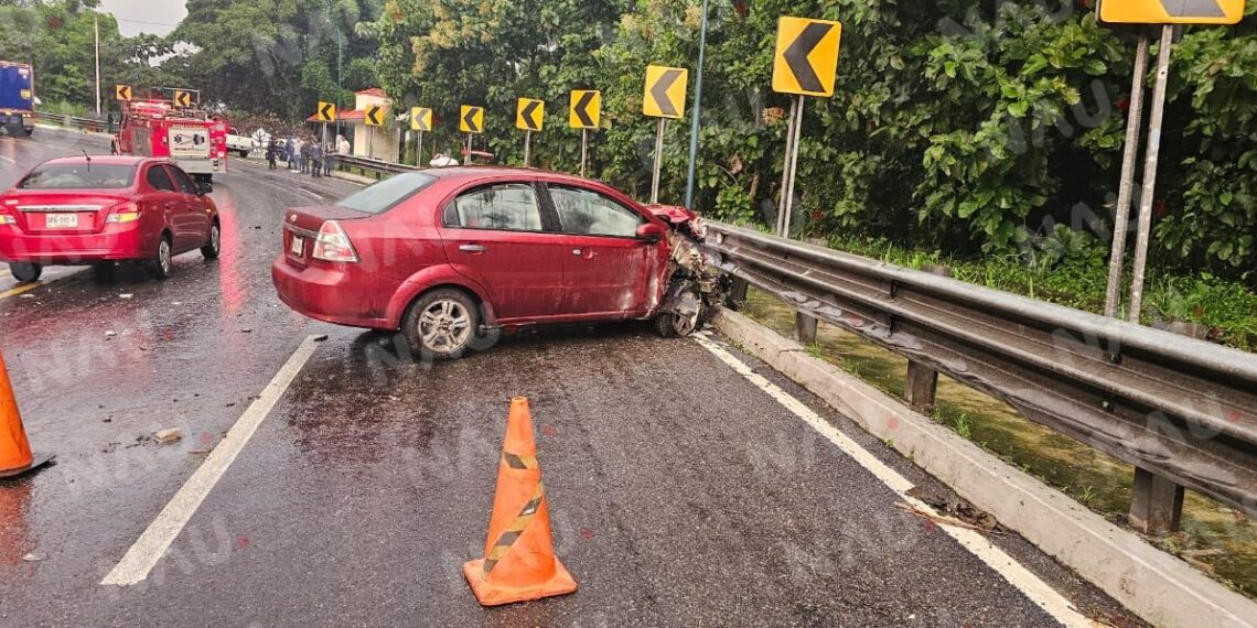Accidente en la Carretera Tuxtla Chico – Tapachula, Deja Solo Daños Materiales