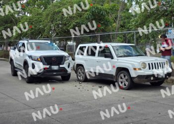 Choque en Tapachula deja solo daños materiales