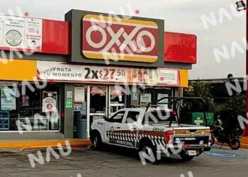 Asaltos a dos tiendas OXXO en Tapachula: Delincuente se da a la fuga en ambos casos