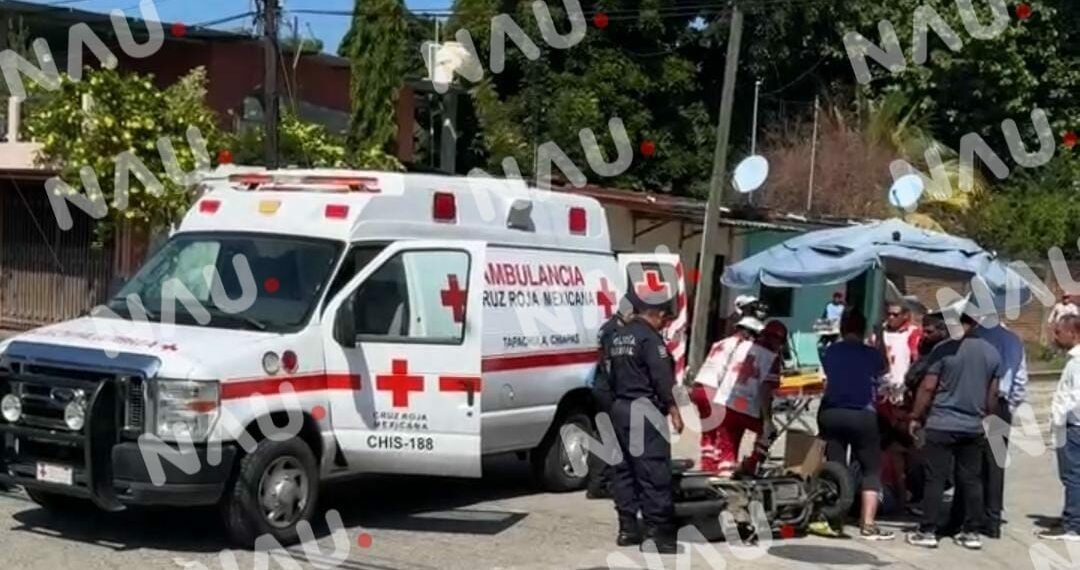Motociclista Resulta Lesionada en Accidente en Tapachula