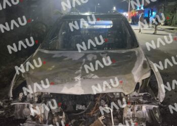 Vehículo se incendia en Huehuetán, Chiapas: Autoridades investigan las causas