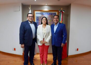 Eduardo Ramírez trabaja por el bienestar de Chiapas