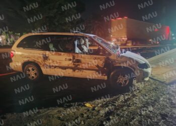 Accidente en el Libramiento Sur Poniente de Tapachula deja solo daños materiales