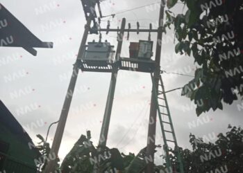 Electricista pierde la vida al recibir descarga eléctrica y caer de las escaleras en Suchiate