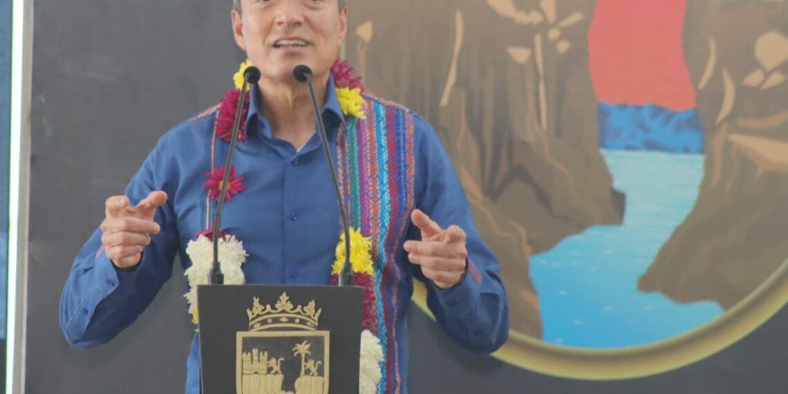 Rutilio Escandón inaugura reconversión del Hospital General de Pichucalco Alejandra Estudillo Torres