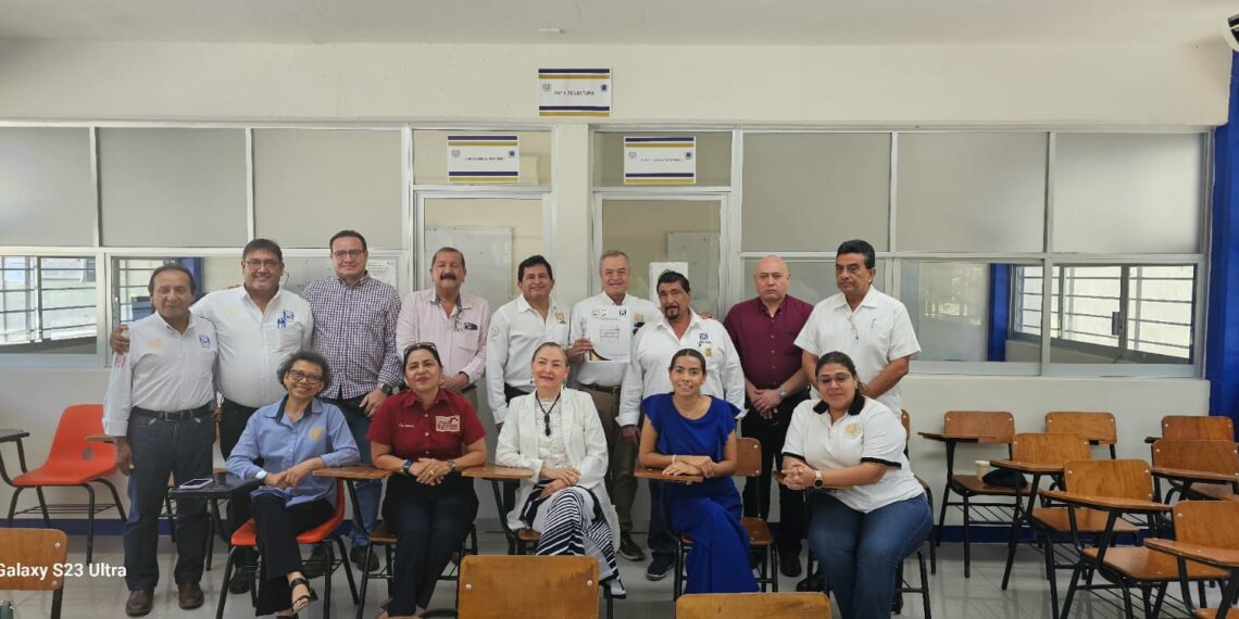 NOMBRAN AL DR. MAX DELEGADO SINDICAL No. 33 DEL SPAUNACH DE LA FACULTAD DE MEDICINA HUMANA CAMPUS IV