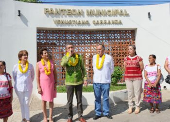 En Venustiano Carranza, Rutilio Escandón cumple añeja demanda para preservar el Panteón Municipal