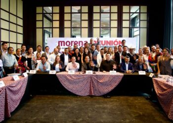 Eduardo Ramírez se reúne con presidentas y presidentes municipales electos de Morena