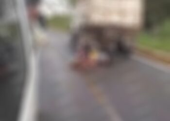 Accidente de motocicleta en Pijijiapan deja una joven gravemente herida