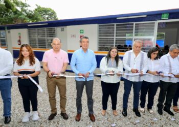 Rutilio Escandón cumple a comunidad de la Preparatoria No. 6 del Estado con modernización de infraestructura