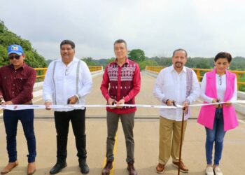 En Juárez, Rutilio Escandón inaugura el puente vehicular del camino Santa Teresa- San Manuel