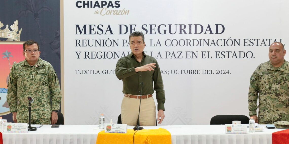 Reconoce Rutilio Escandón labor a través de aeronaves oficiales para atender emergencias del pueblo