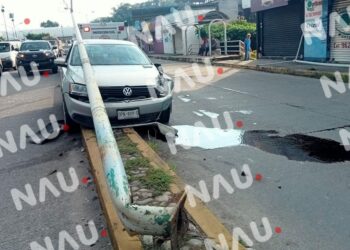 Accidente Automovilístico en el Boulevard Príncipe Akishino