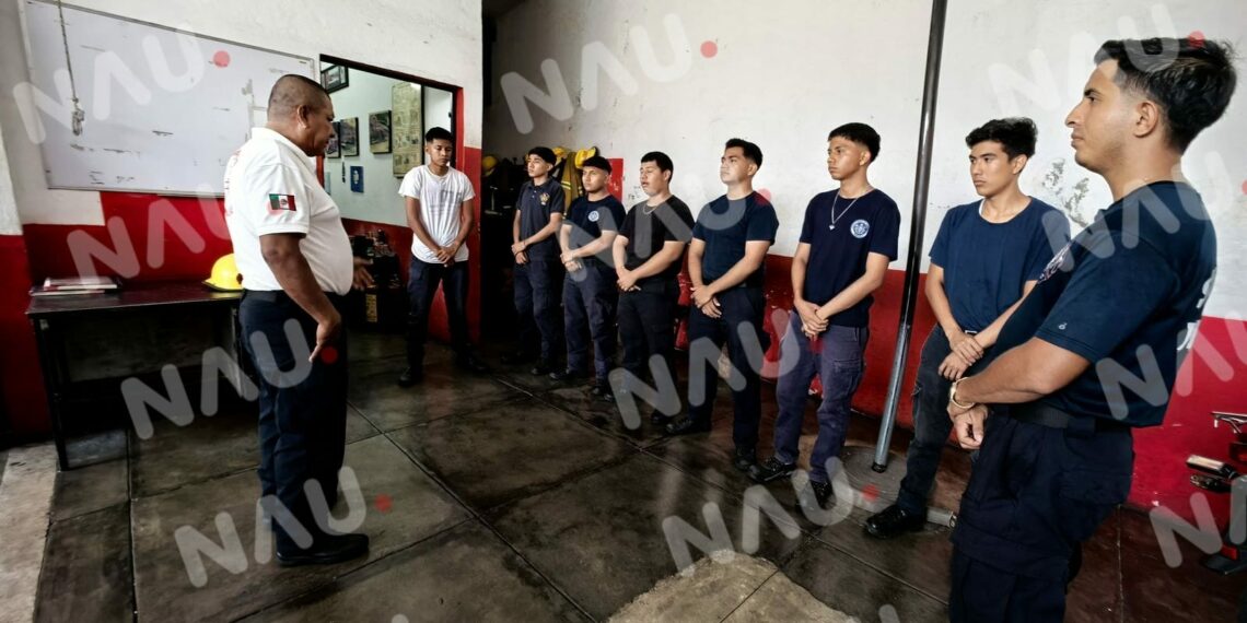 Estudiantes del Conalep de Tuxtla Chico realizan prácticas profesionales con Bomberos de Tapachula