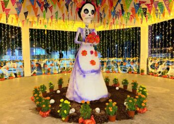 La administración de Víctor Saldaña da un toque mágico al Día de Muertos en Cacahoatán.