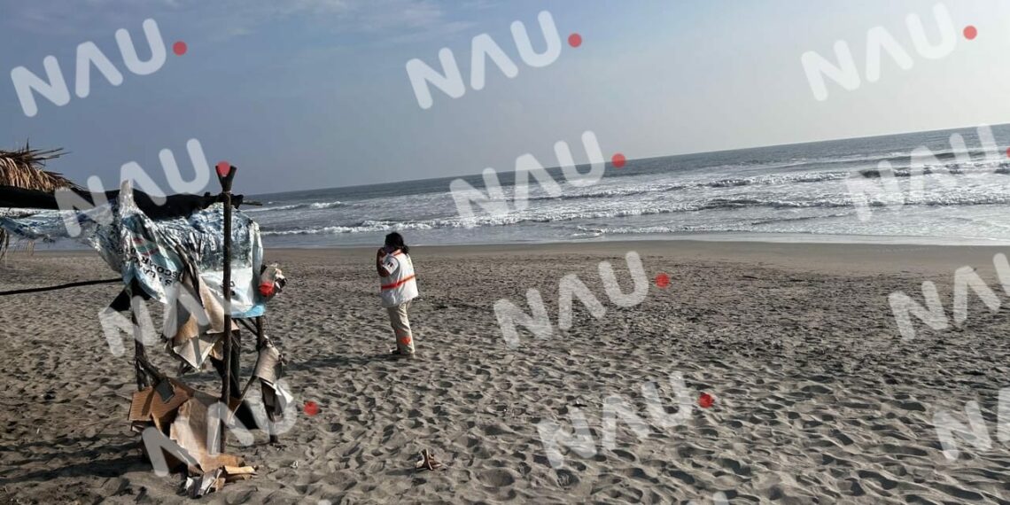 “Vídeo” Aparece el segundo cuerpo arrastrado por olas en playas de Zapotal, Pijijiapan