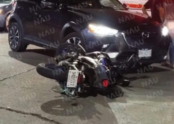 Accidente en motocicleta deja a joven herido