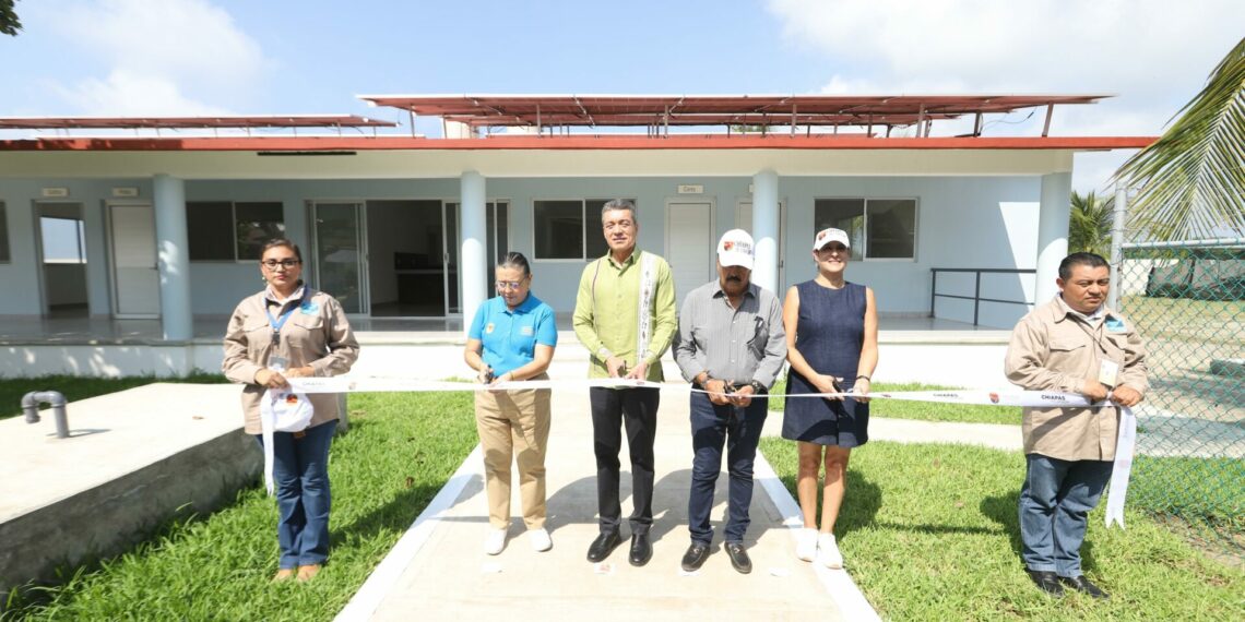 Rutilio Escandón entrega rehabilitación de tortugueros de Puerto Arista, Boca del Cielo, Costa Azul y Barra Zacapulco