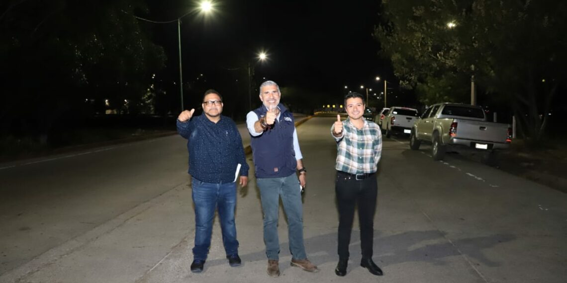 Seguimos con los trabajos de alumbrado público en Tuxtla: Angel Torres