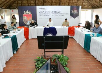 Anuncia Rutilio Escandón adelanto del 50 % de aguinaldo a trabajadores del Gobierno del Estado