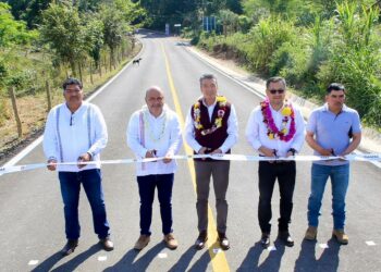En San Fernando, Rutilio Escandón inaugura el camino San Fernando-Monterrey-Las Maravillas
