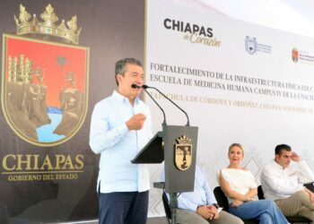 Con más y mejor infraestructura, se moderniza la Escuela de Medicina de la UNACH, en Tapachula: Rutilio Escandón